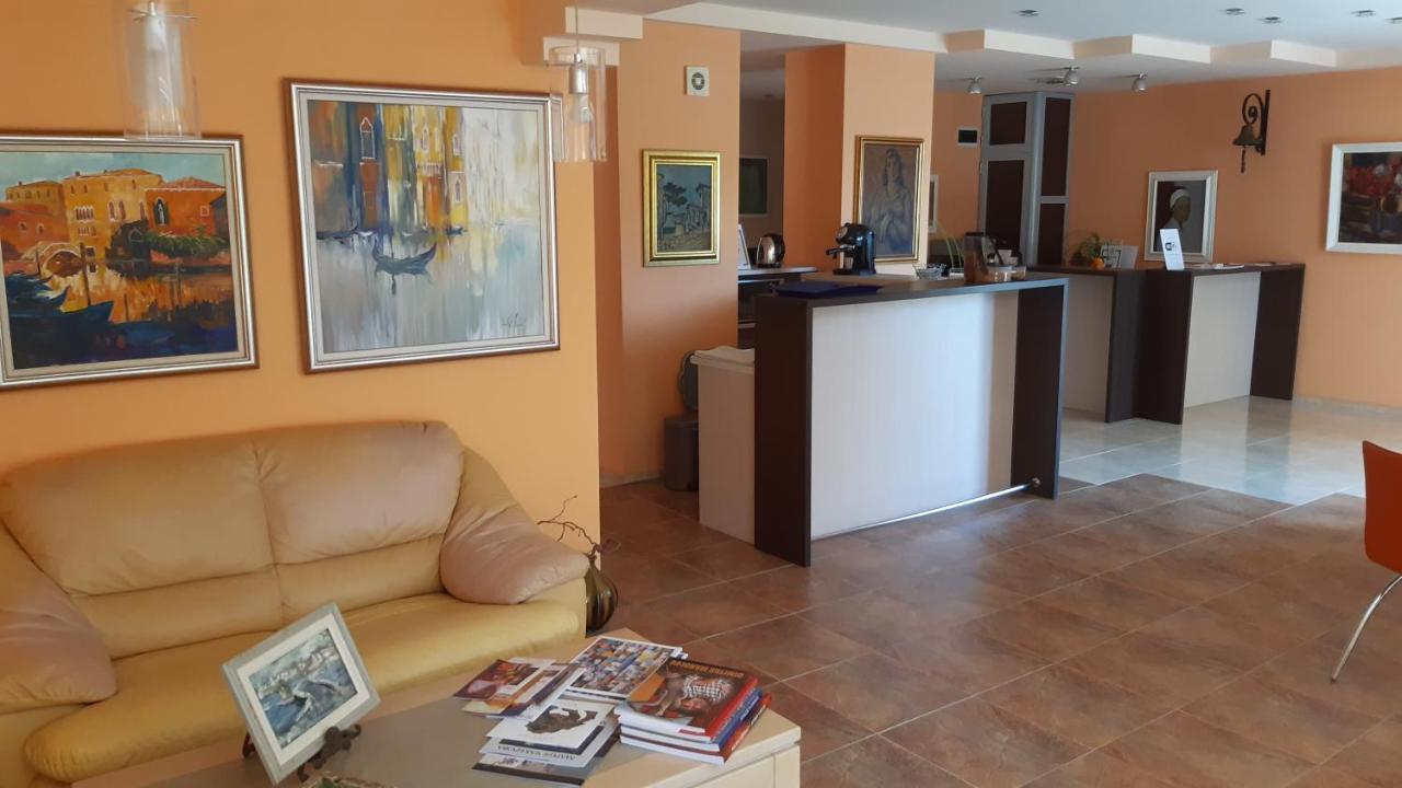 Motivi Hotel Szent Konstantin és Elena Kültér fotó