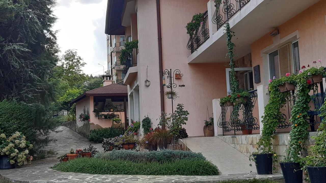 Motivi Hotel Szent Konstantin és Elena Kültér fotó