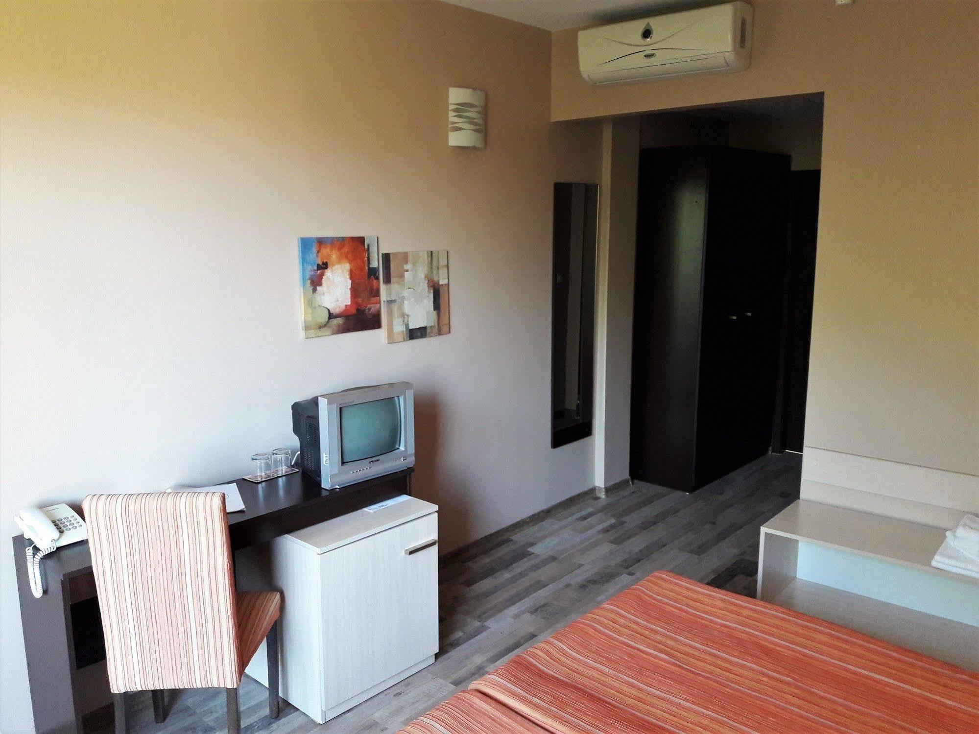 Motivi Hotel Szent Konstantin és Elena Kültér fotó