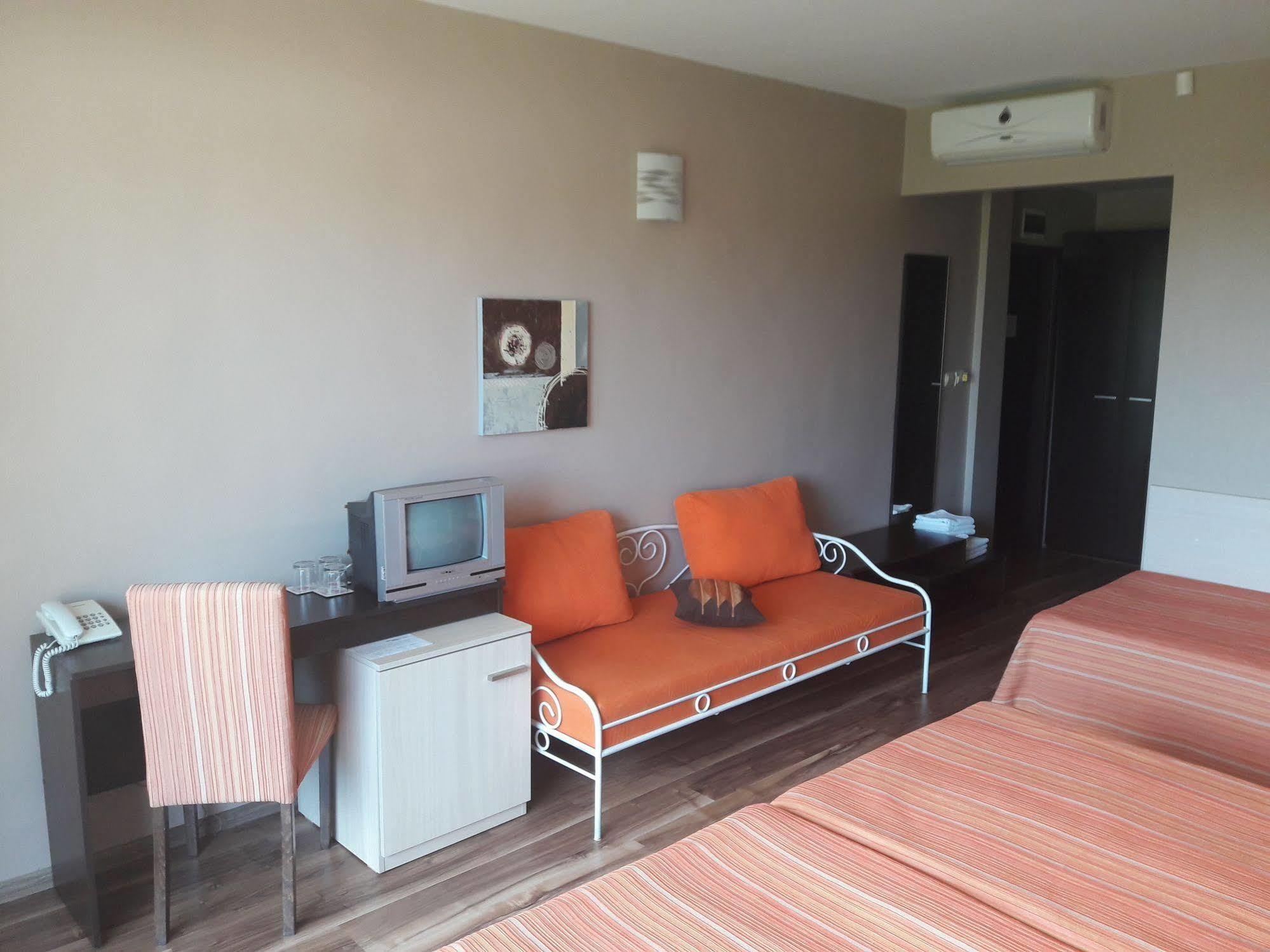 Motivi Hotel Szent Konstantin és Elena Kültér fotó